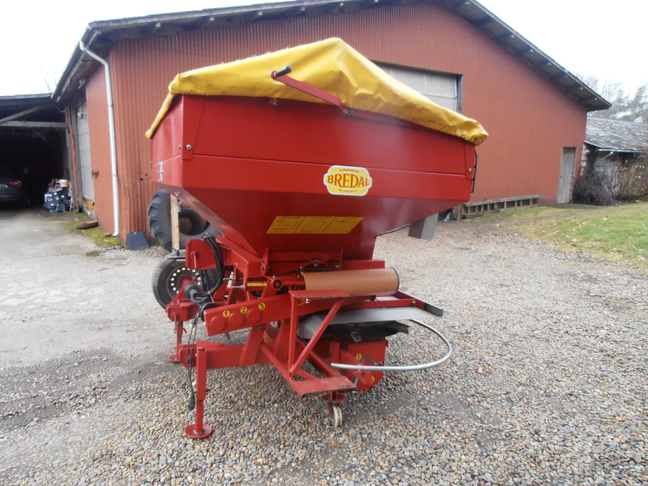 Billede 3 - Bredal F2 Gødningsspreder . 