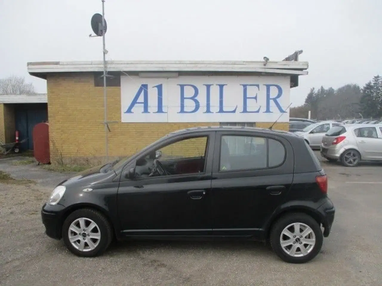 Billede 1 - Toyota Yaris 1,3 Terra