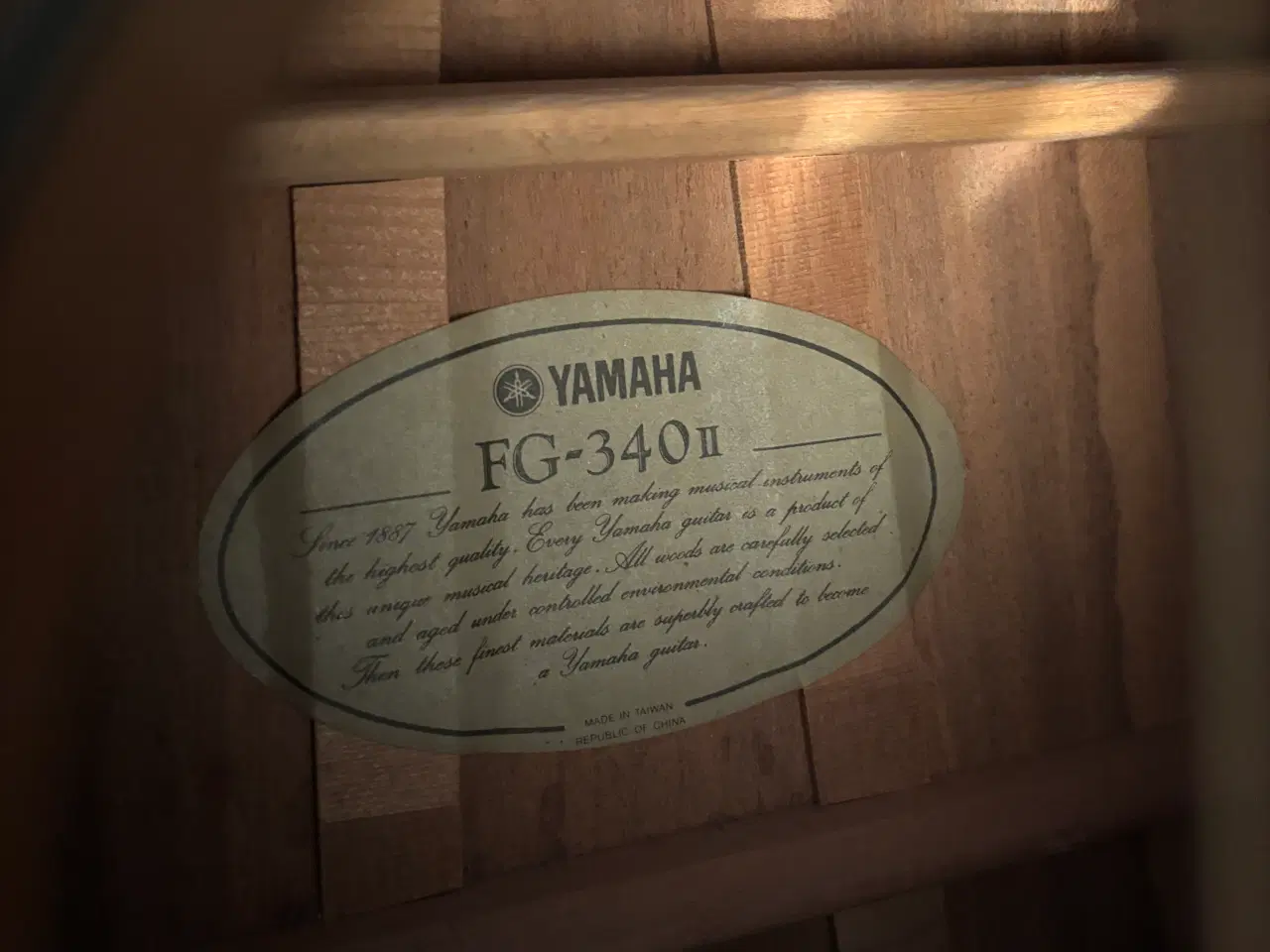 Billede 6 - Yamaha western guitar med kasse