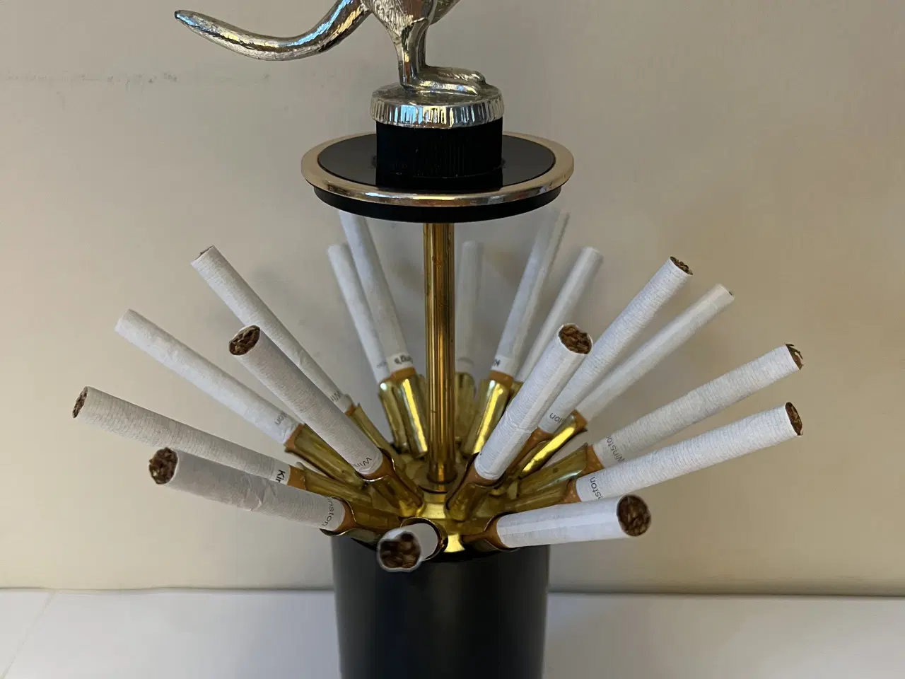 Billede 3 - Flot mekanisk cigaretholder fra 60’erne 