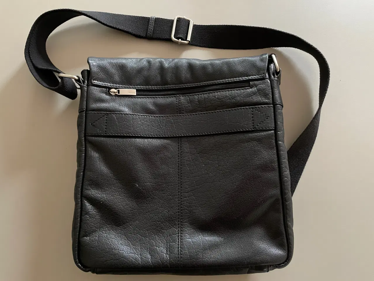 Billede 2 - Lloyd skuldertaske/crossbodySkuldertasek/Crossbody