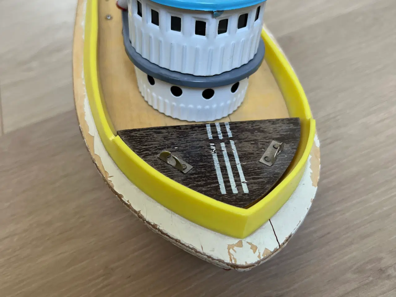 Billede 3 - Batteridrevet Legetøjsbåd