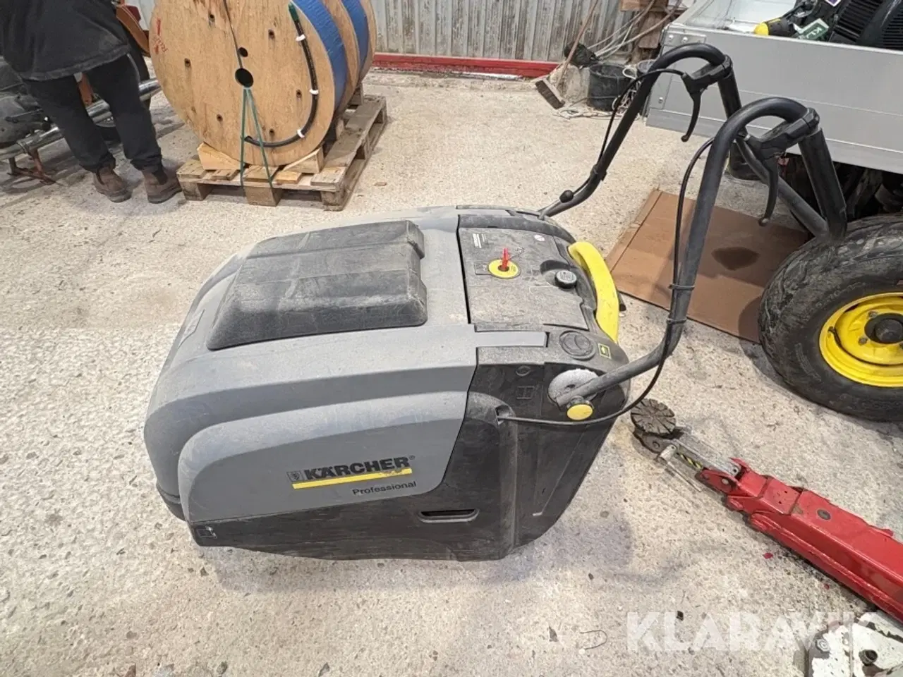 Billede 2 - Fejemaskine Kärcher Professional