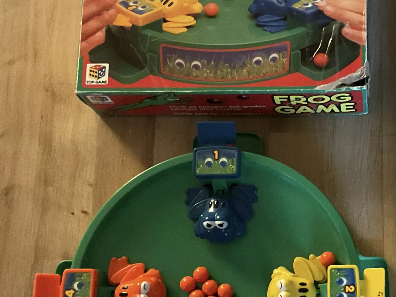 Billede 6 - Spil/bøger