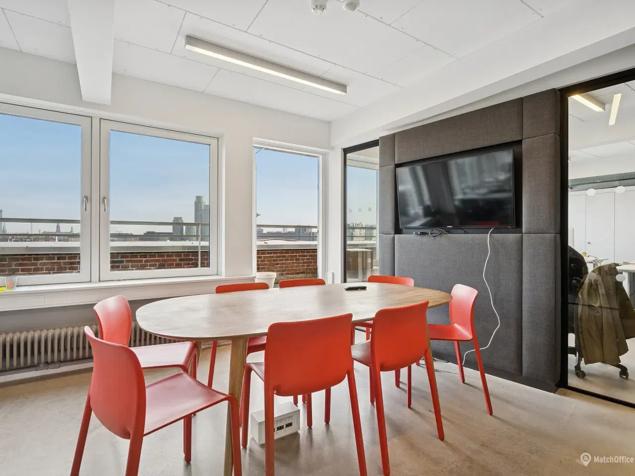 Billede 6 - Kontorlejemål med panoramaudsigt over byen og privat terrasse