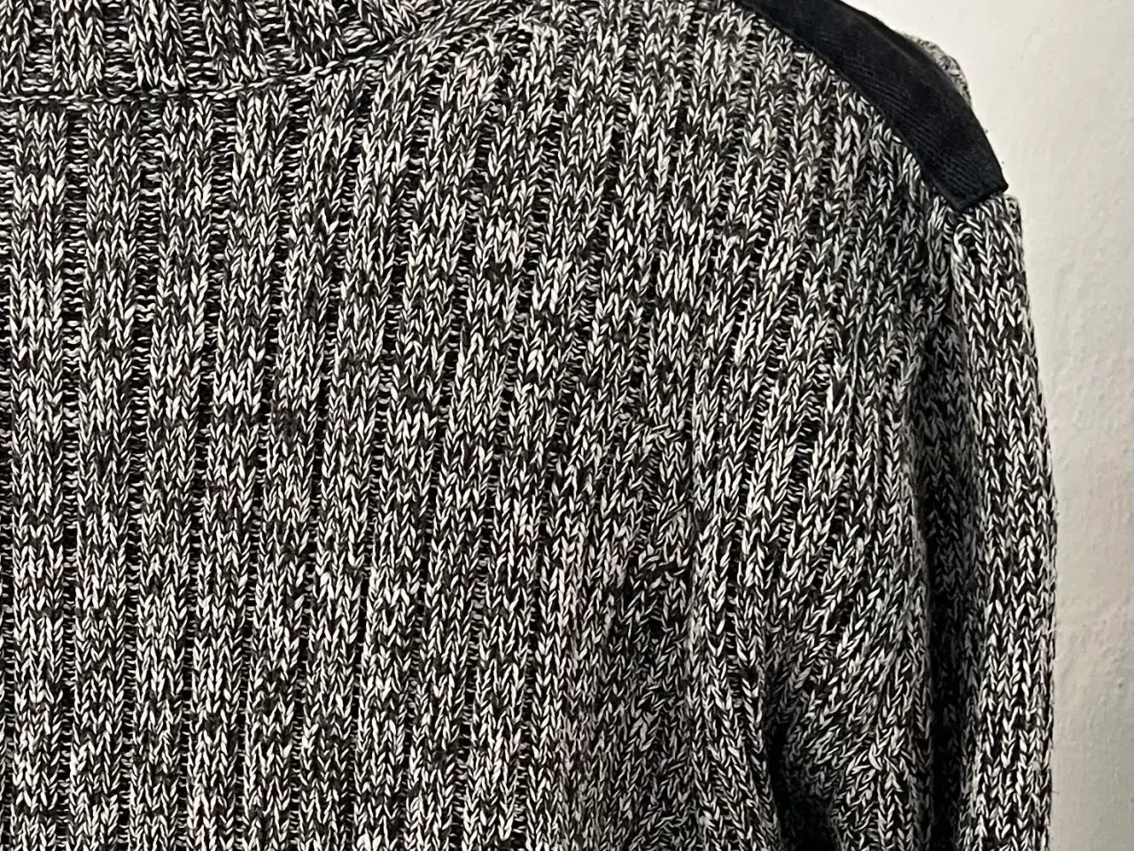 Billede 2 - Striktrøje 