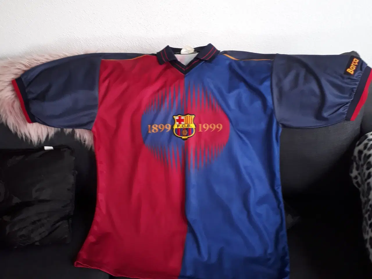 Billede 1 - Flot Barcelona fodboldbluse XL
