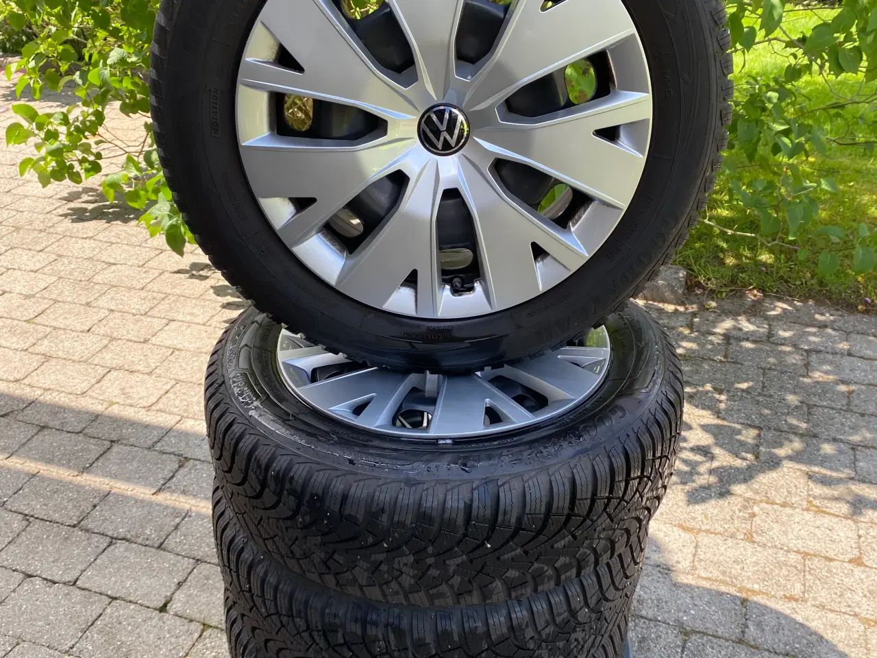 Billede 1 - Vinterdæk til VW T-Gross