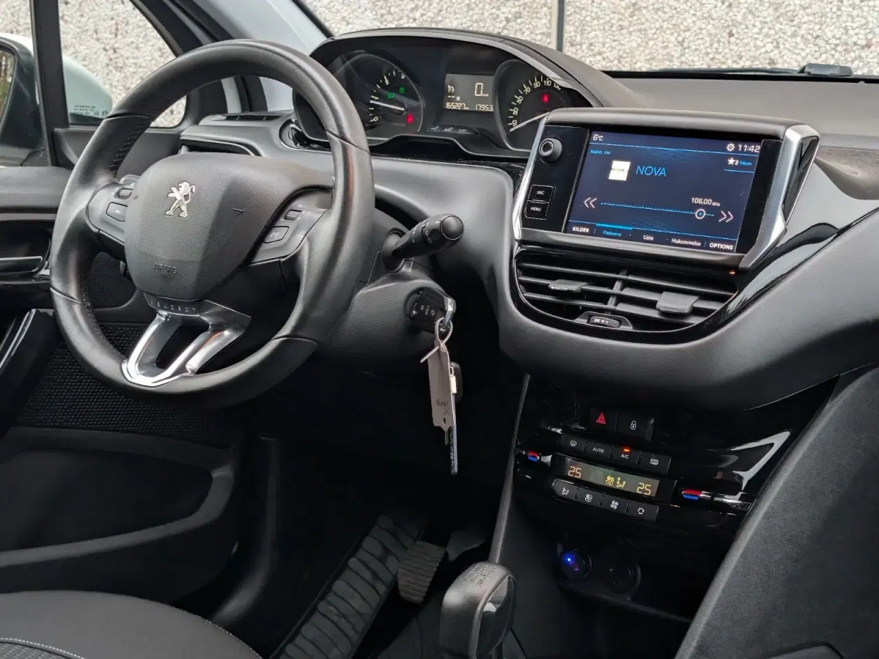 Billede 10 - Peugeot 208 1,6 BlueHDi 100 Envy+