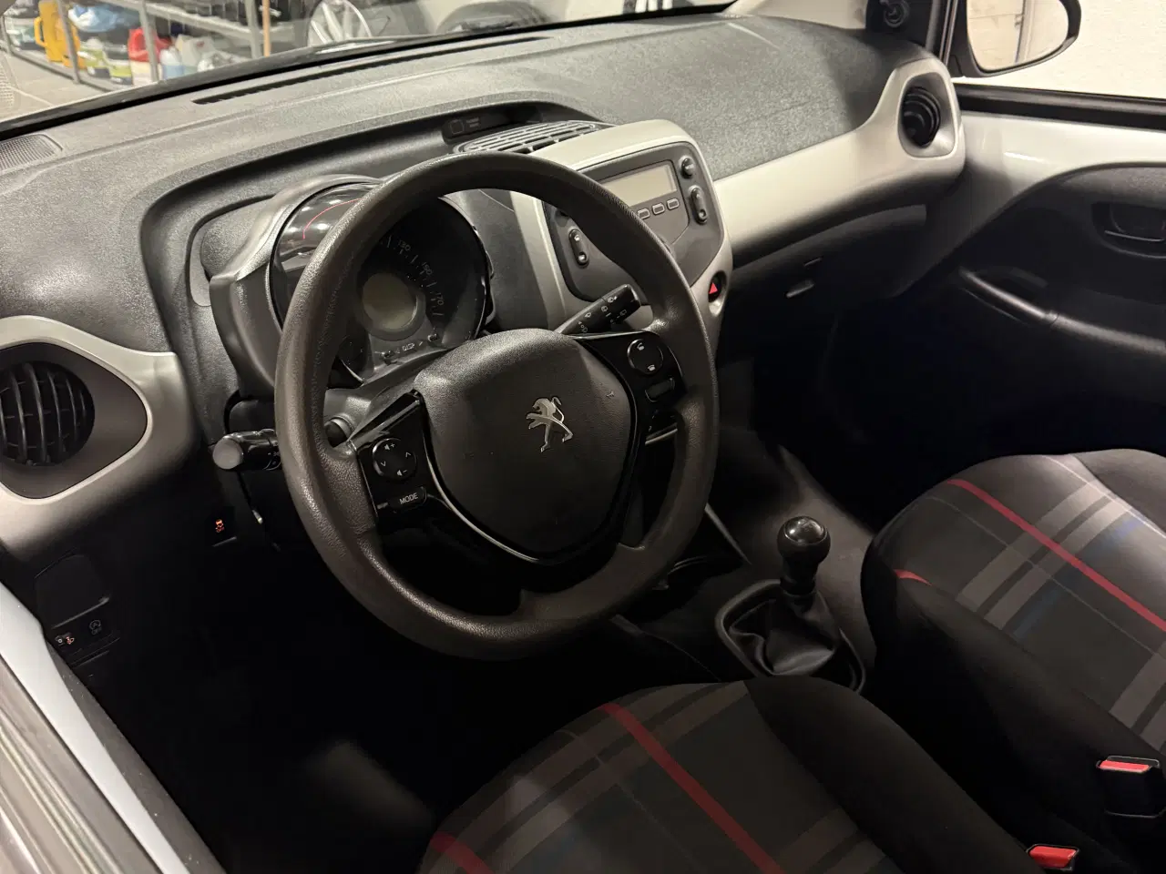 Billede 8 - Pegeout 108 E-VTI 5 dørs model active