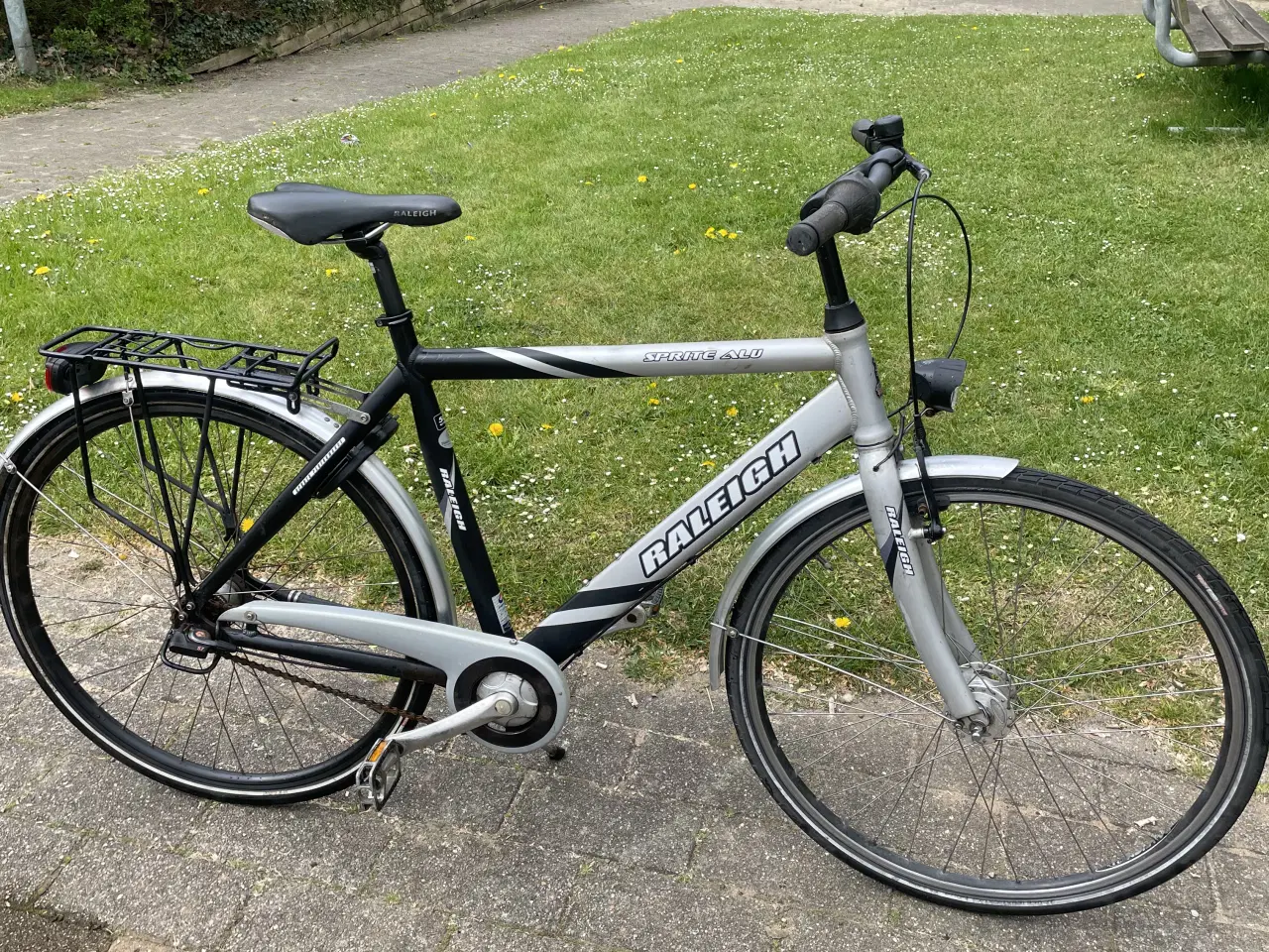 Billede 2 - herrecykel Raleigh 28,tommer ,7 gear.  56,cm 