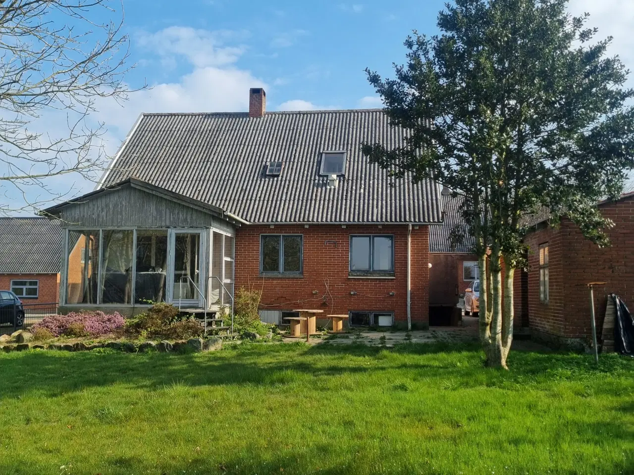Billede 3 - Biligt hus til salg