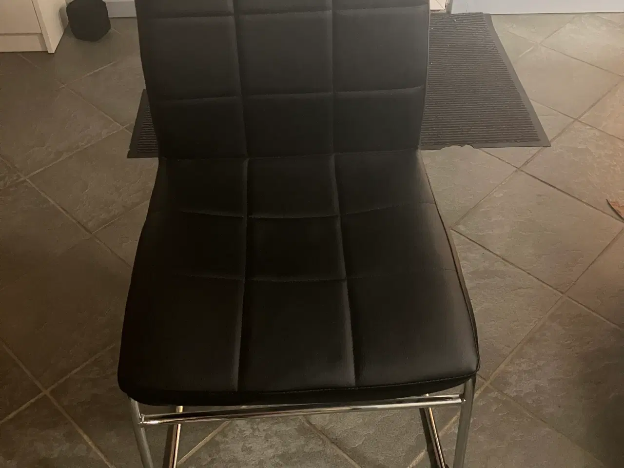 Billede 1 - Pæne spisebordsstole