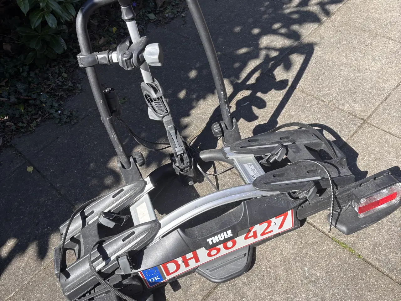 Billede 2 - Thulecykelanhænger 2 cykler
