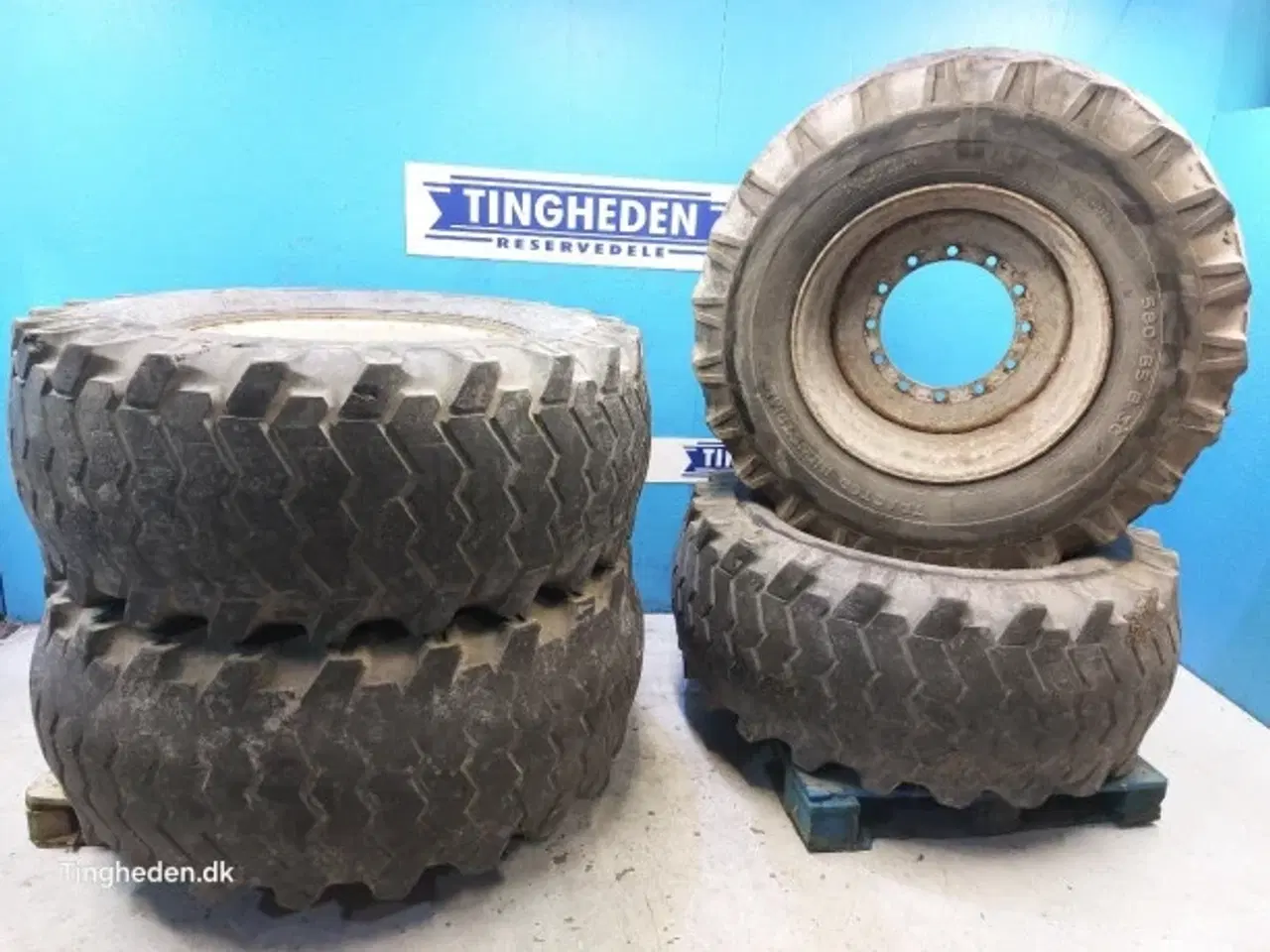 Billede 3 - 30"   580/65 R30 Sæt