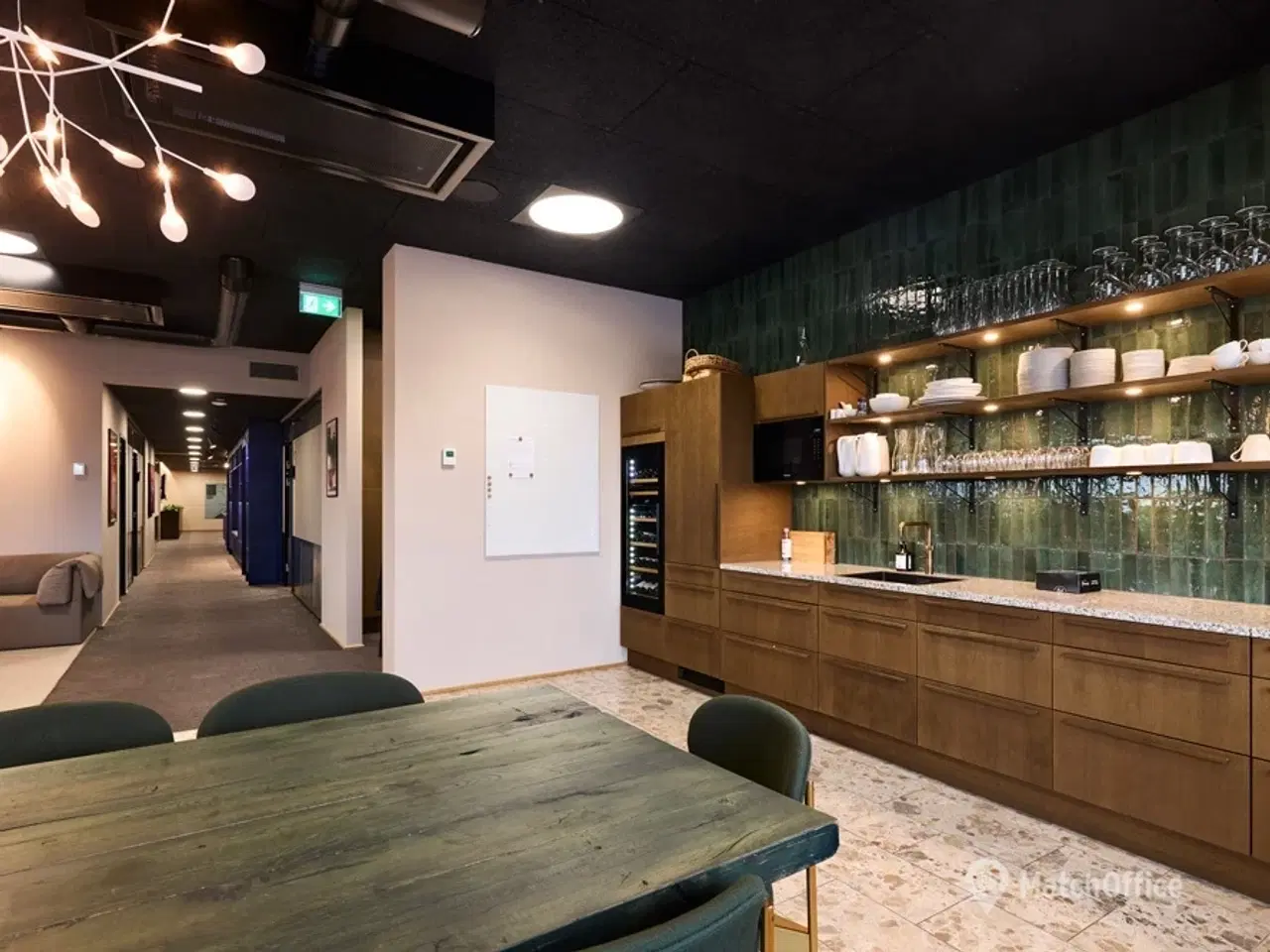 Billede 12 - Flot flerbrugerejendom ”Tower” lige ved havnefronten