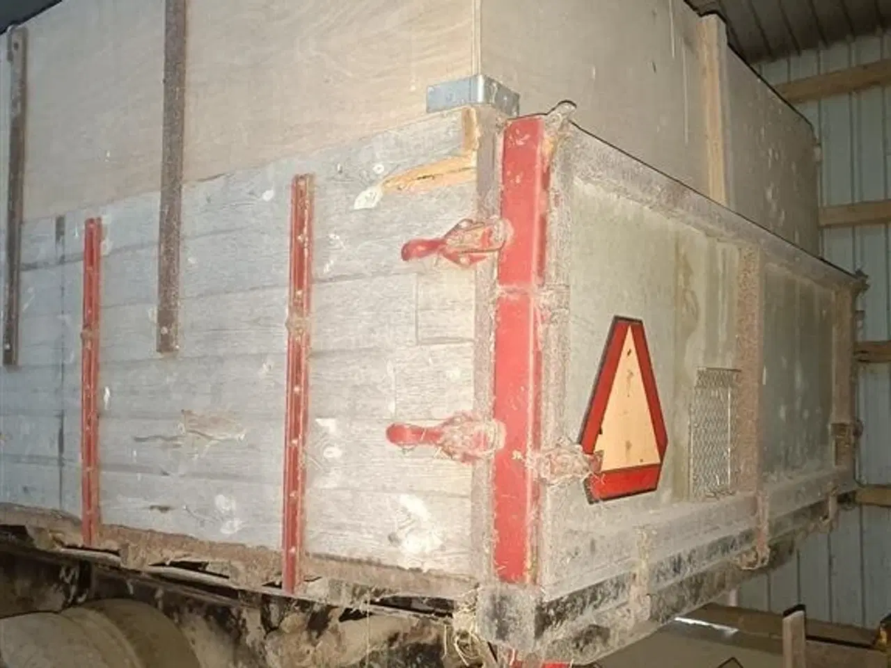 Billede 4 - - - - Tørrevogn ca. 15- 16 tons lastbil vogn