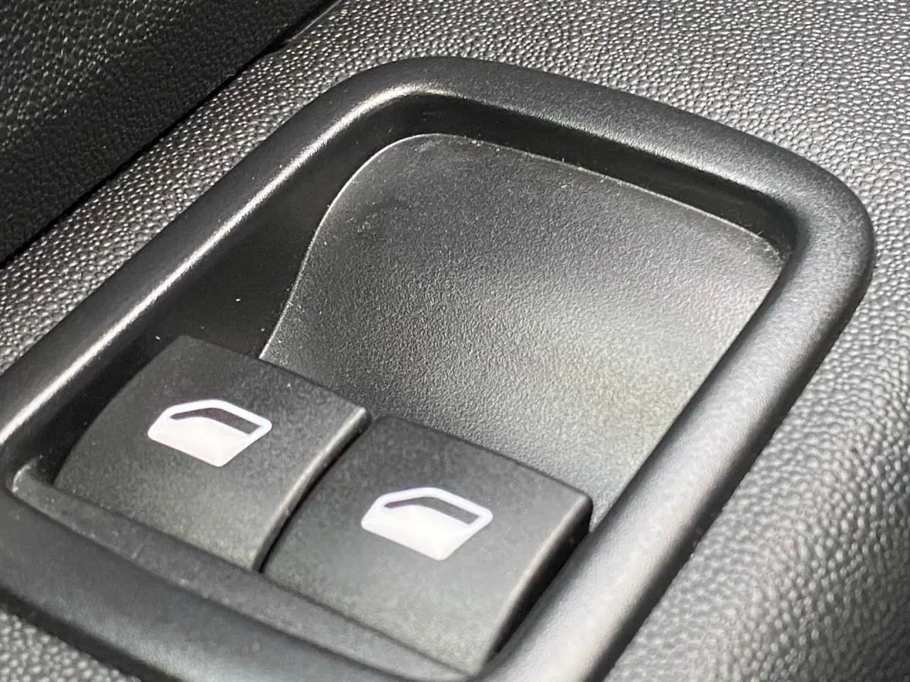 Billede 14 - Citroën C3 1,6 Blue HDi Iconic Limited start/stop 75HK 5d