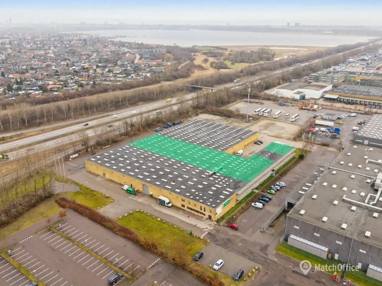 Billede 1 - 2.529 m2 logistikejendom med last mile lokation i Hvidovre