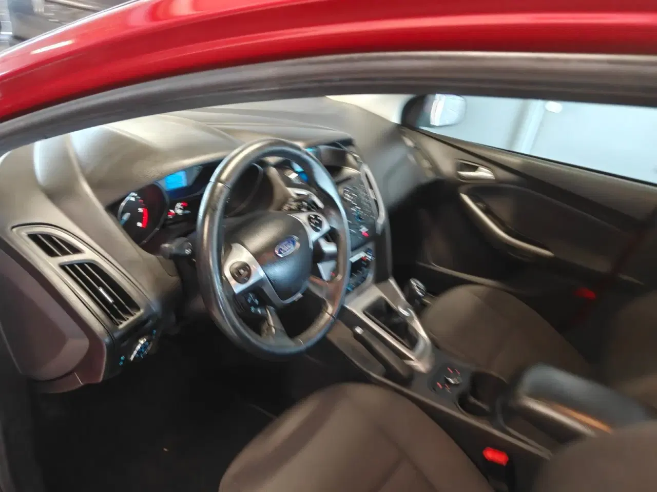 Billede 14 - Ford Focus 1,6 TDCi 95 Edition stc.