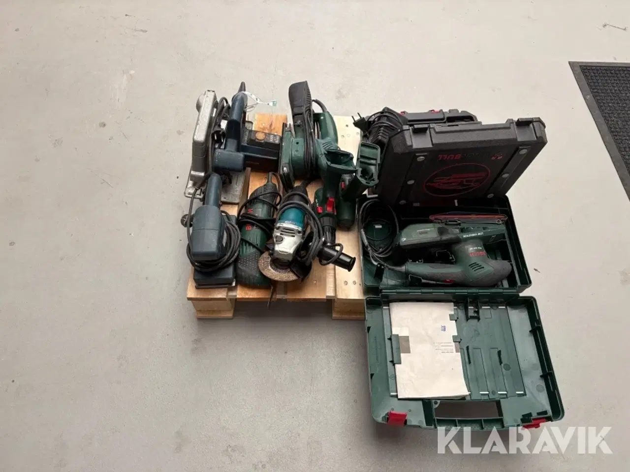 Billede 4 - Lot med håndværktøj Bosch, Blackbull Og Makita - 9 enheder