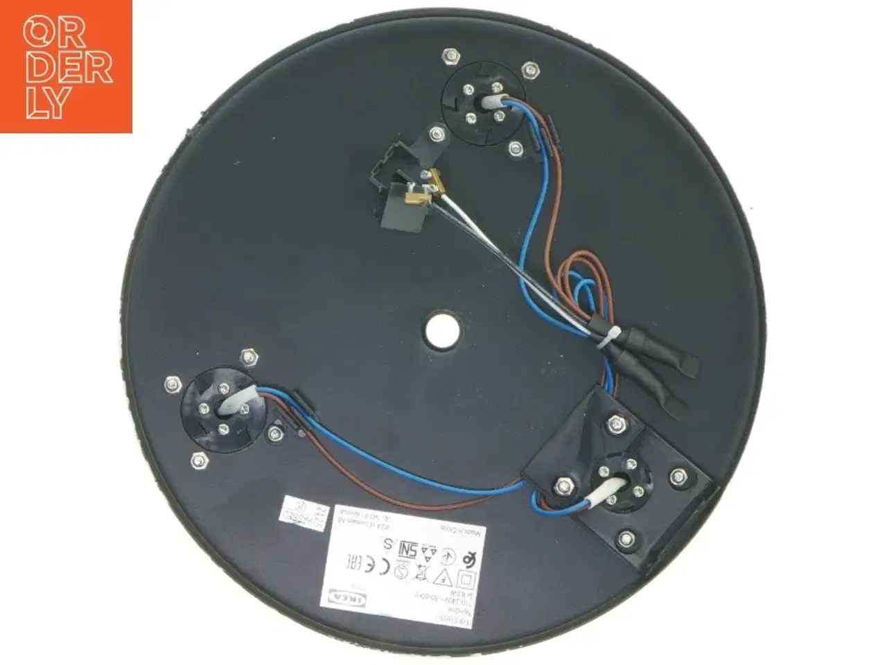 Billede 3 - Rund loftlampe med tre lys fra IKEA (str. Ø 25,5 cm)