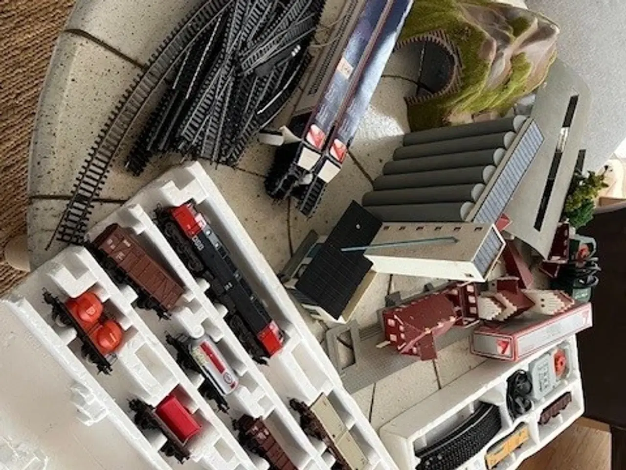 Billede 2 - Lima modeltog med tilbehør