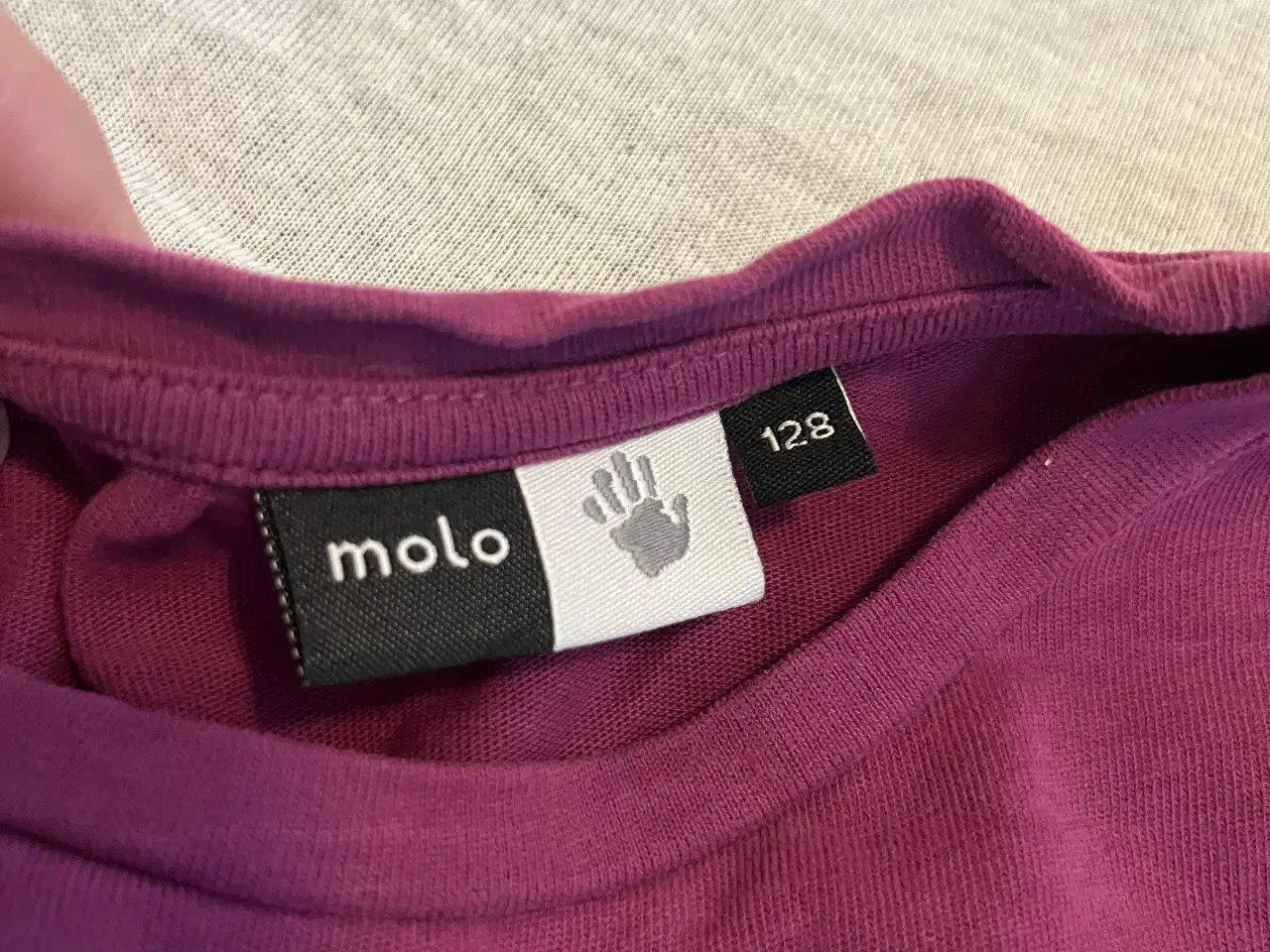Billede 4 - T-shirt fra Molo.