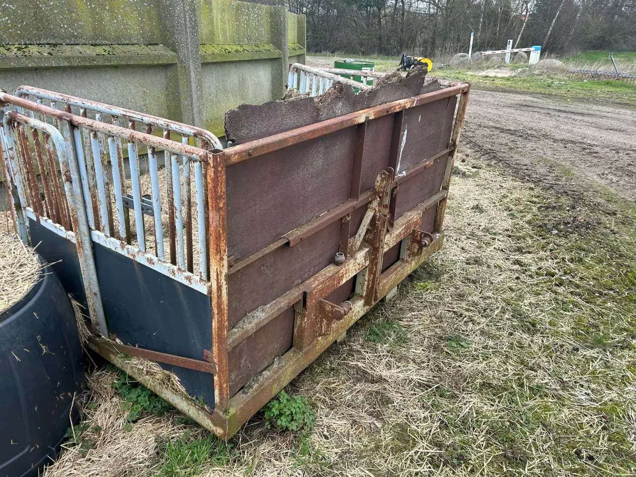 Billede 1 - Bagsluffe til traktor 