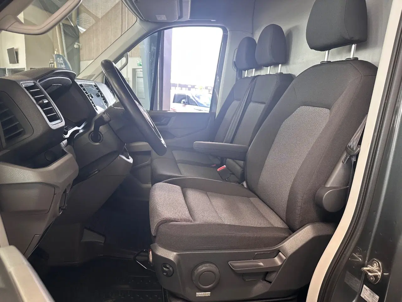 Billede 4 - VW Crafter 35 2,0 TDi 177 Kassevogn L3H2 aut. 4Motion