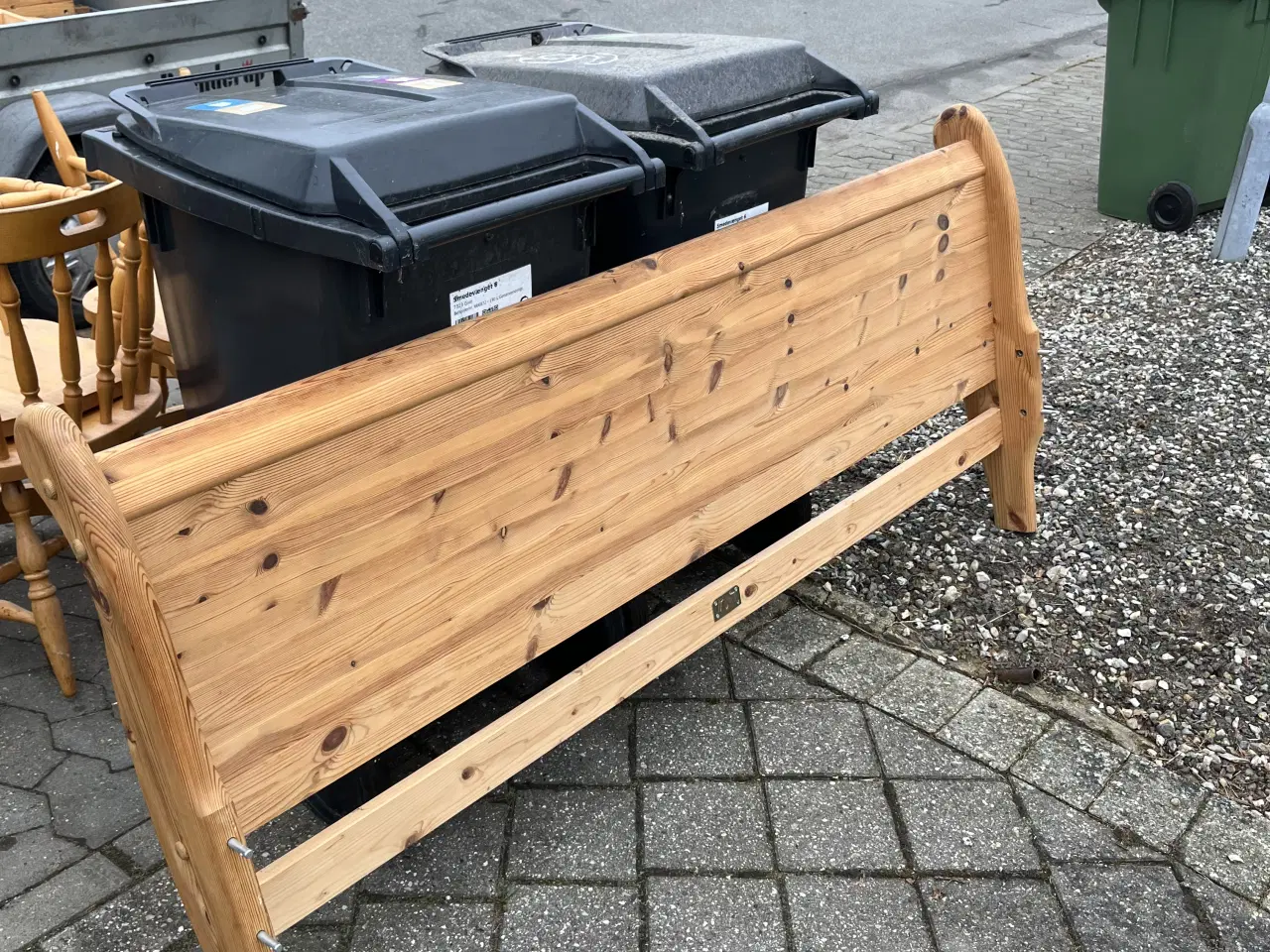 Billede 1 - Sengeramme i massiv træ