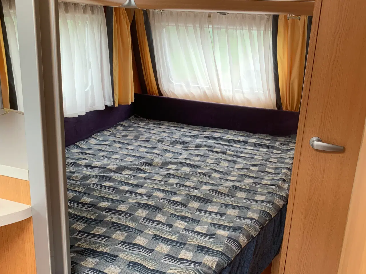 Billede 6 - Meget velholdt KNAUS campingvogn
