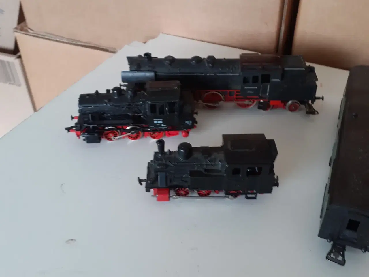 Billede 2 - Lokomotiv lot 6 stk plus postvogn