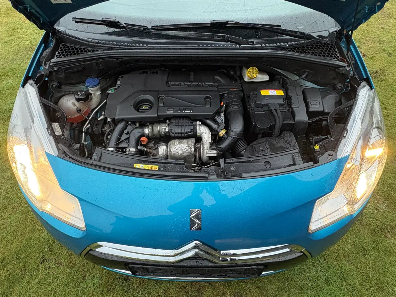 Billede 17 - Citroen DS3 1,6 HDI 92 HK - Virkelig Velholdt..