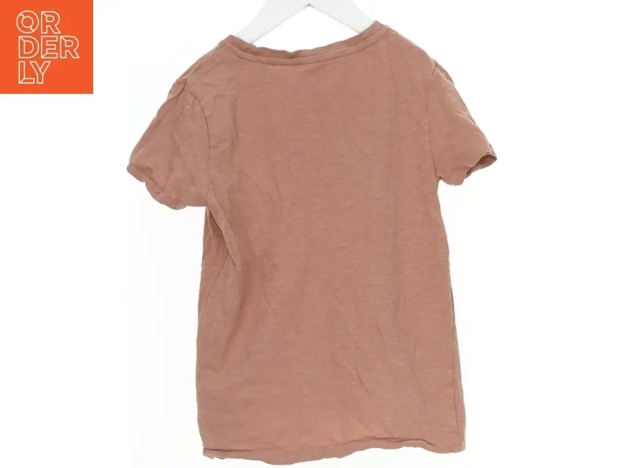 Billede 2 - Rosa T-shirt fra 157 (str. 128)