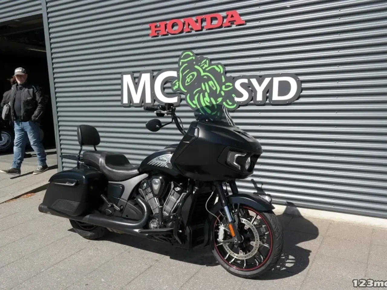 Billede 2 - Indian Challenger Dark Horse MC-SYD       BYTTER GERNE