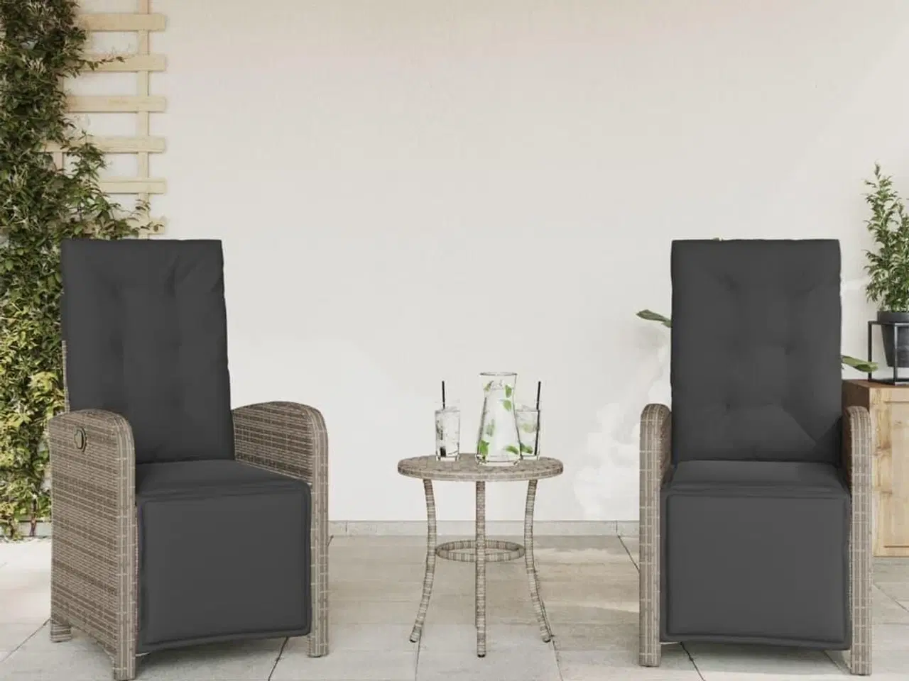 Billede 1 - Havestole 2 stk. med lænefunktion og fodstøtte polyrattan grå