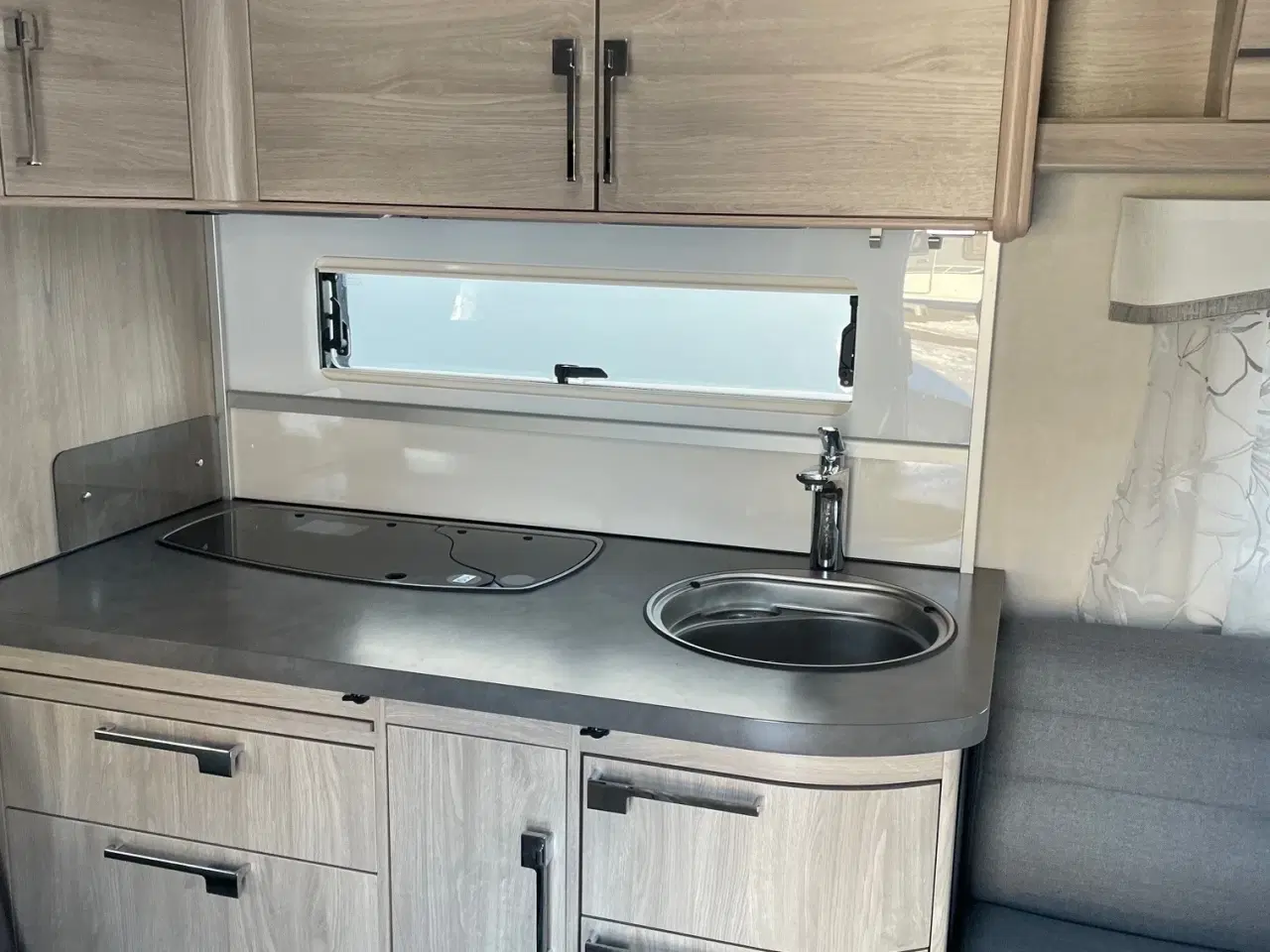 Billede 3 - Campingvogn - Kabe Safir 600 ETDL 2021 