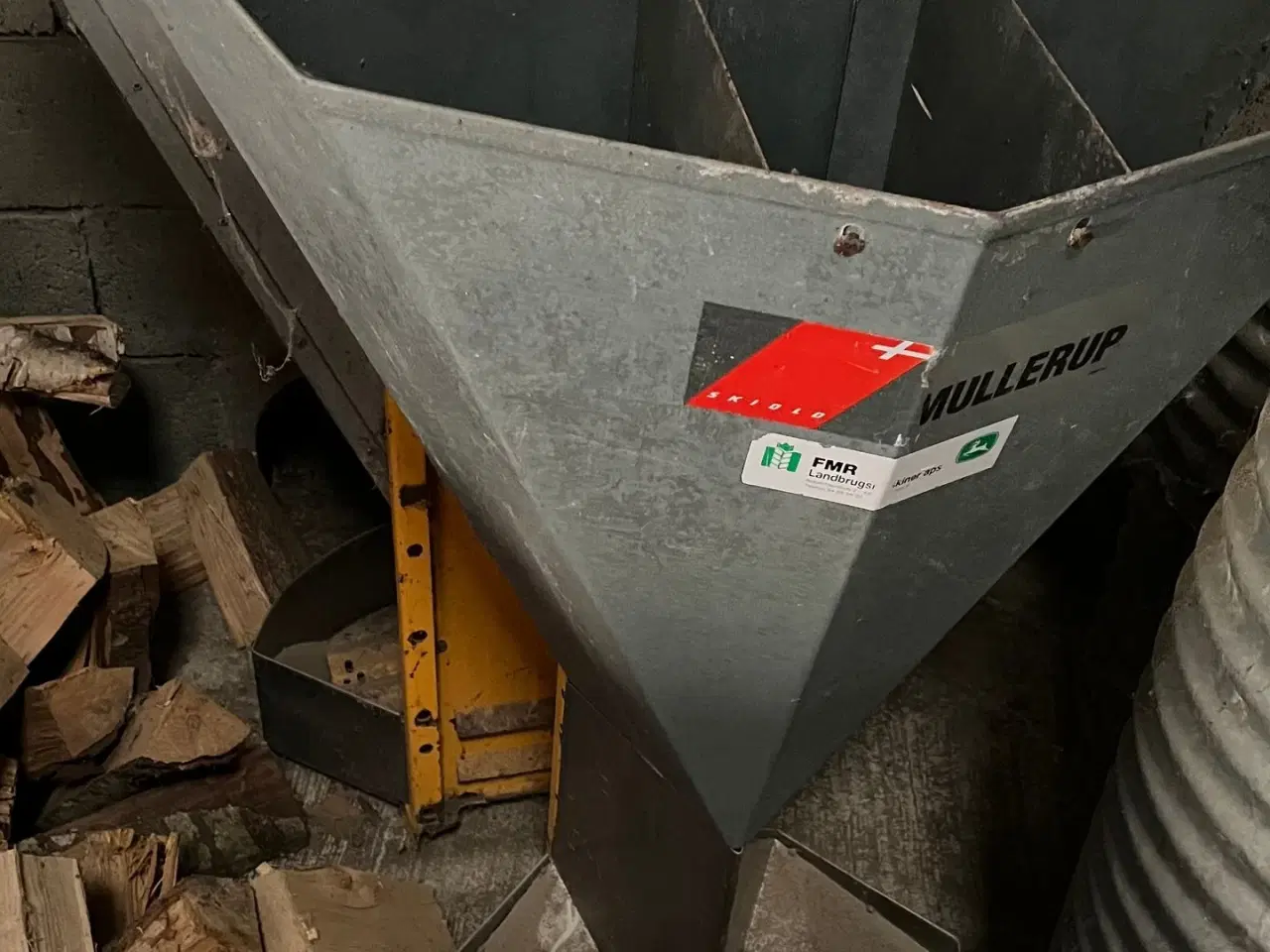 Billede 1 - Mullerup til kvæg Kvægtrug