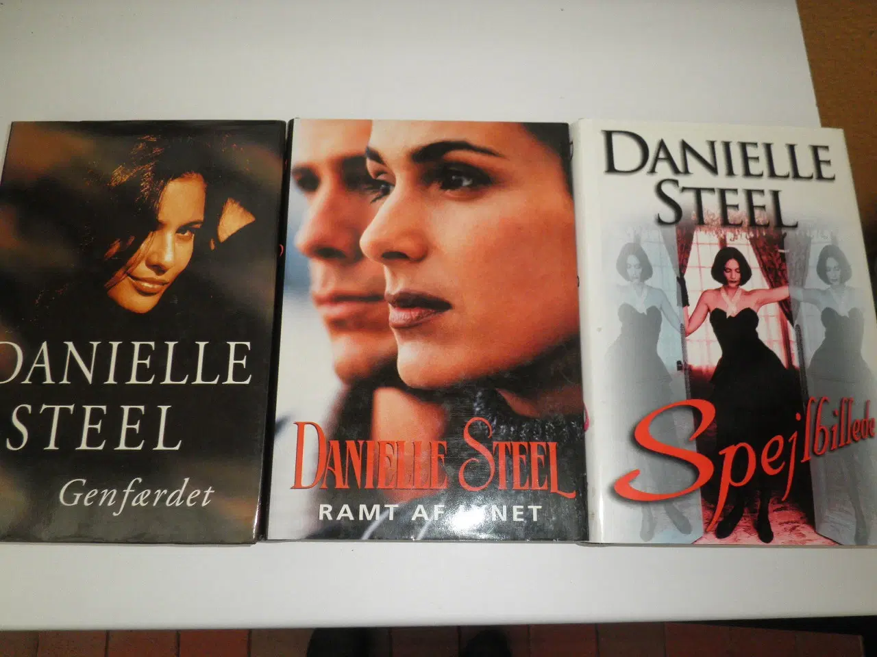 Billede 3 - 8 bøger af Danielle Steel
