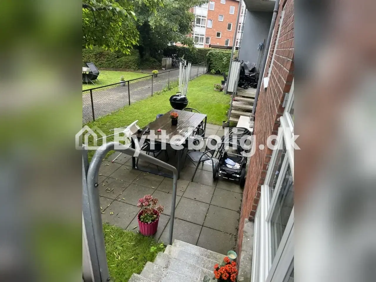 Billede 2 - Skøn stuelejlighed i Vanløse med have og to altaner.