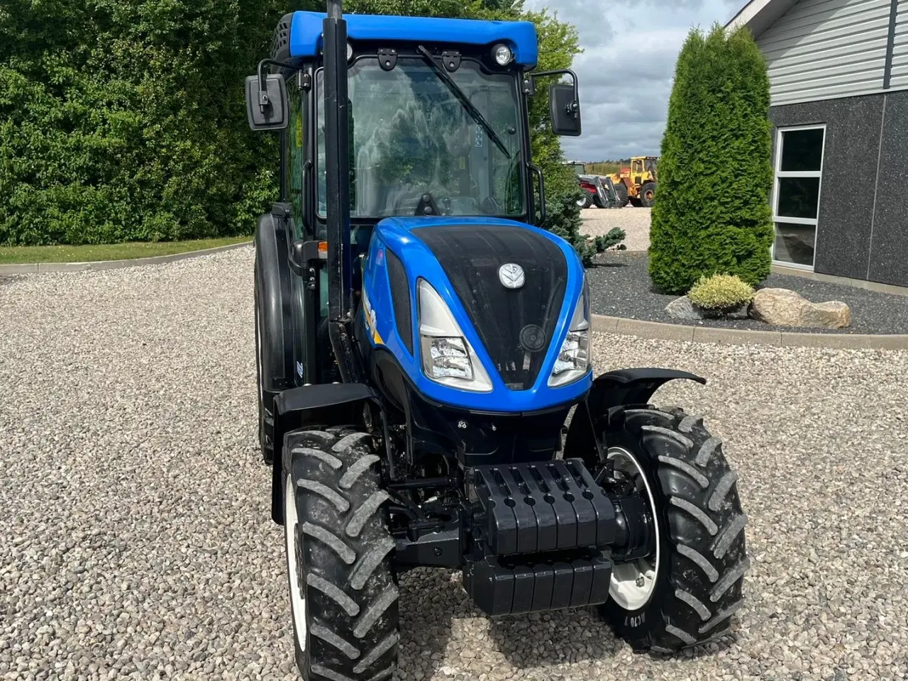 Billede 16 - New Holland T4.80 F SuperSteear med aircondition og koblingsfrit vendergear