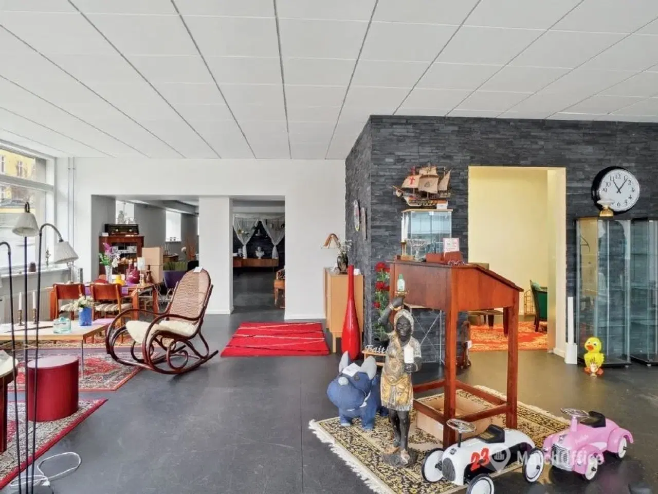 Billede 6 - Erhervslejemål beliggende i markant ejendom - i alt 250 kvm - kan evt. opdeles