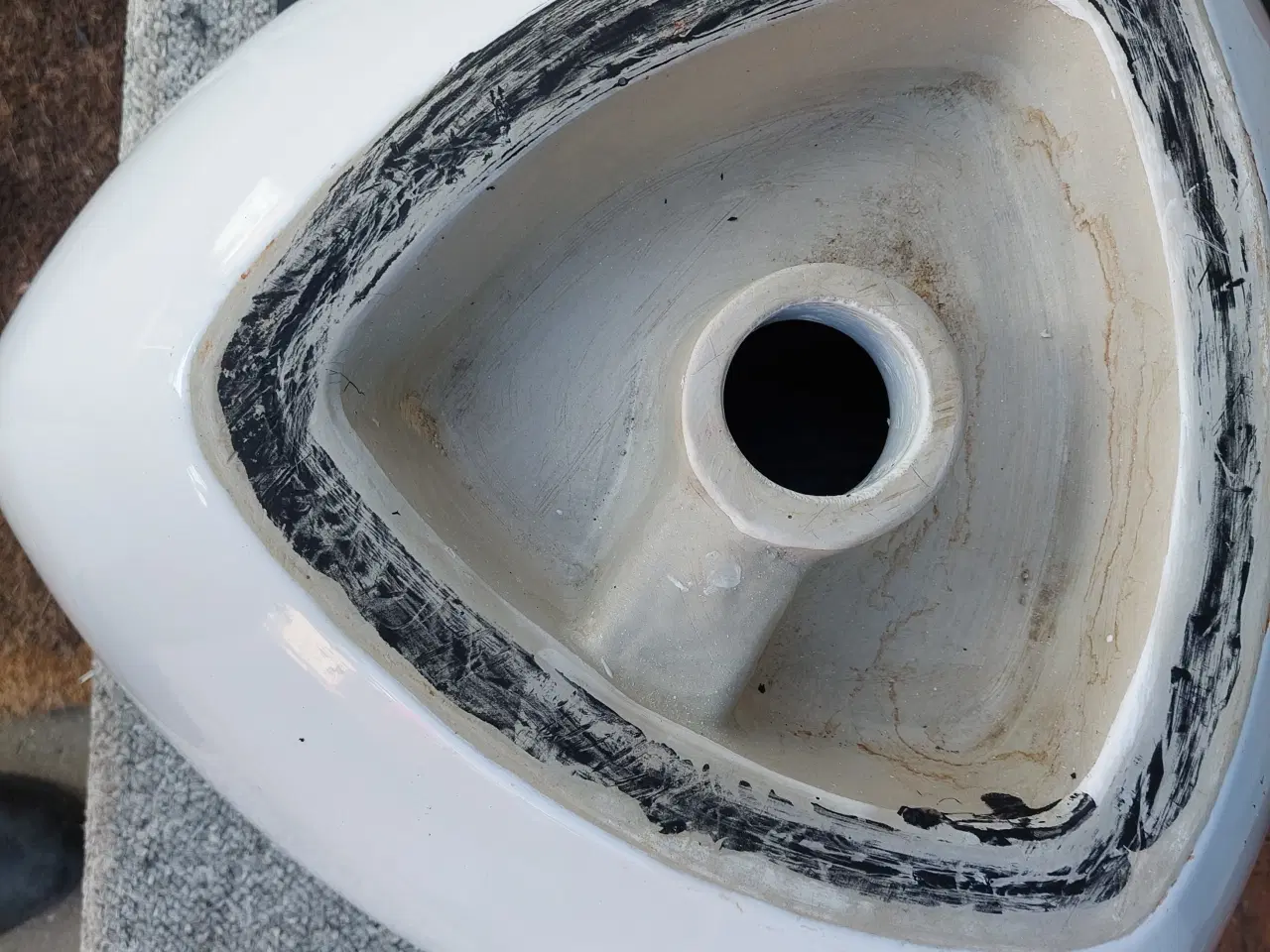 Billede 3 - tre kant model, Håndvask