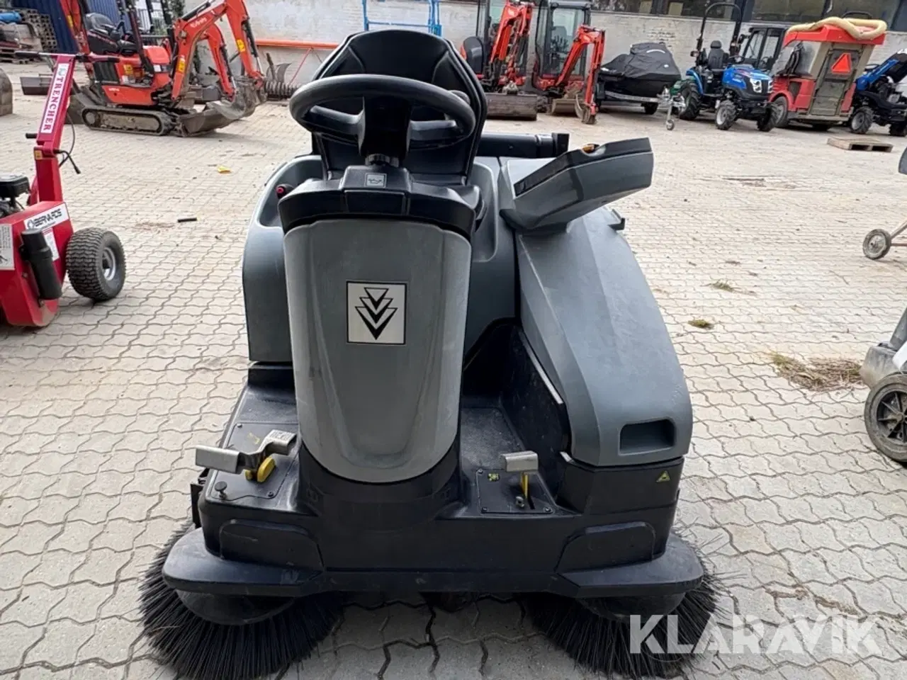 Billede 6 - Fejemaskine Kärcher KM 105/100 R