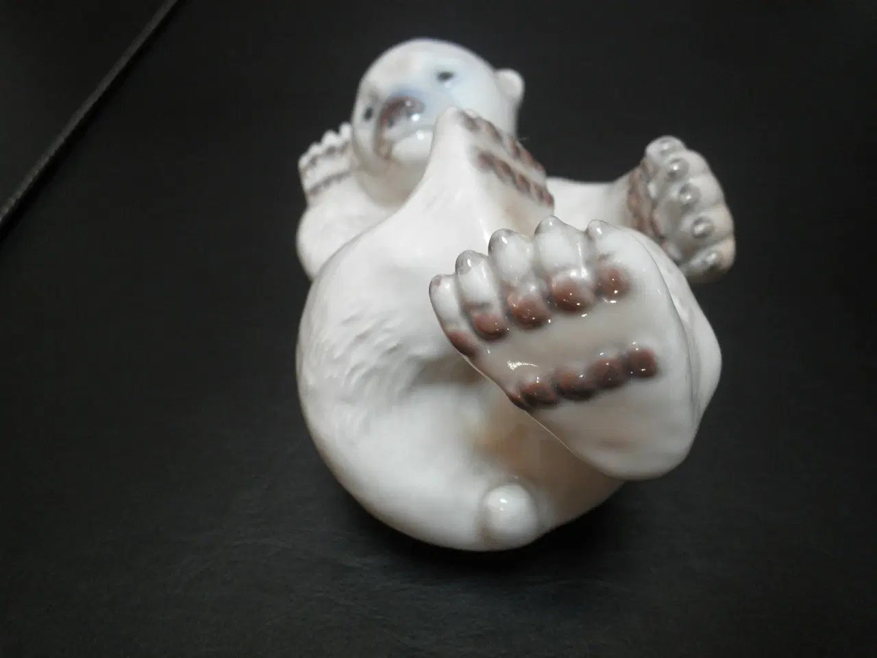 Billede 7 - Royal Copenhagen isbjørneunge nr. 536