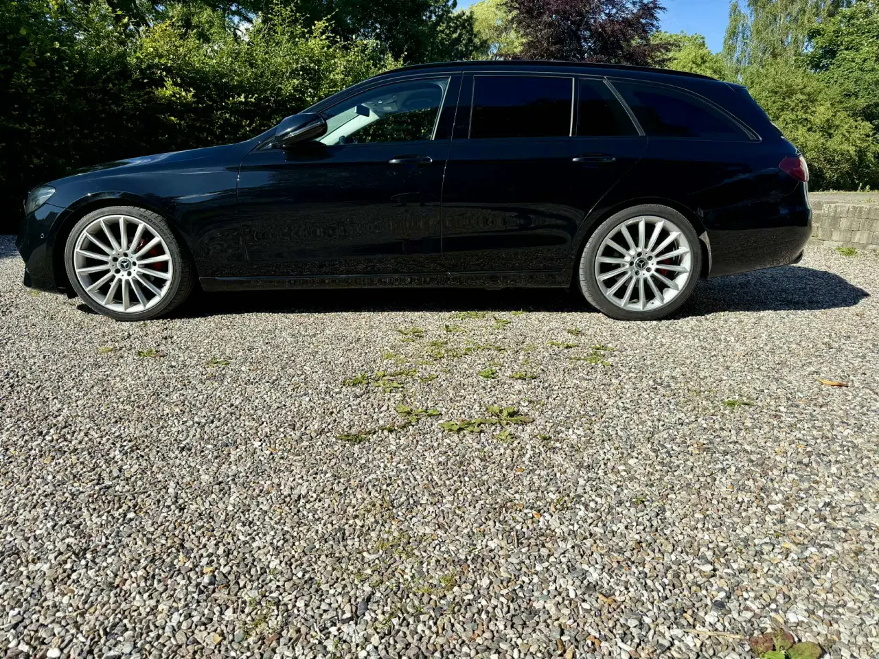 Billede 2 - Mercedes E220D Amg-Line distronic+ digital spedome