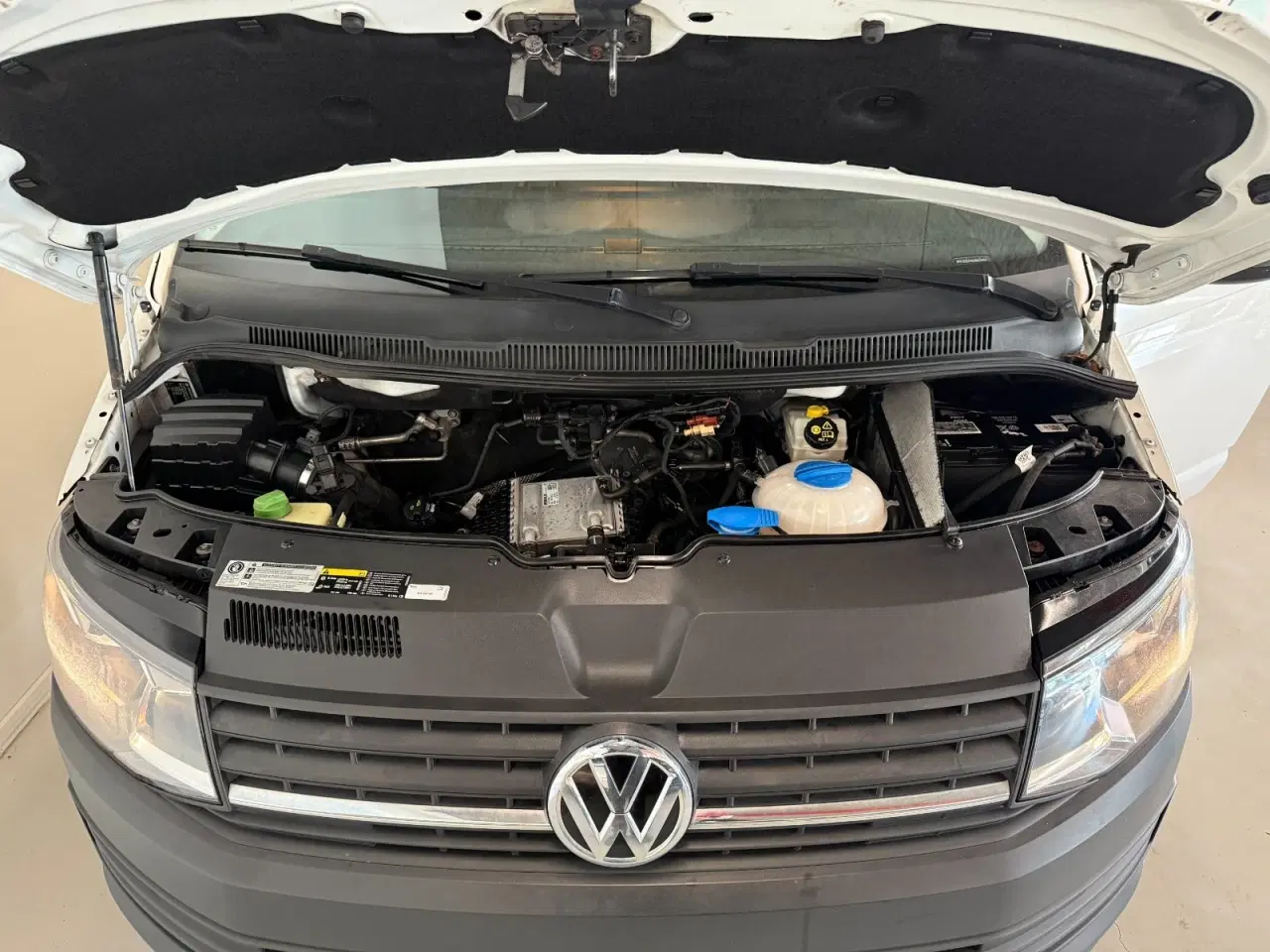 Billede 20 - VW Transporter 2,0 TDi 102 Kassevogn kort