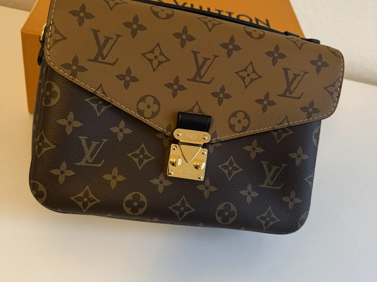 Billede 1 - Louis Vuitton Pochette Metis Reverse Sælges