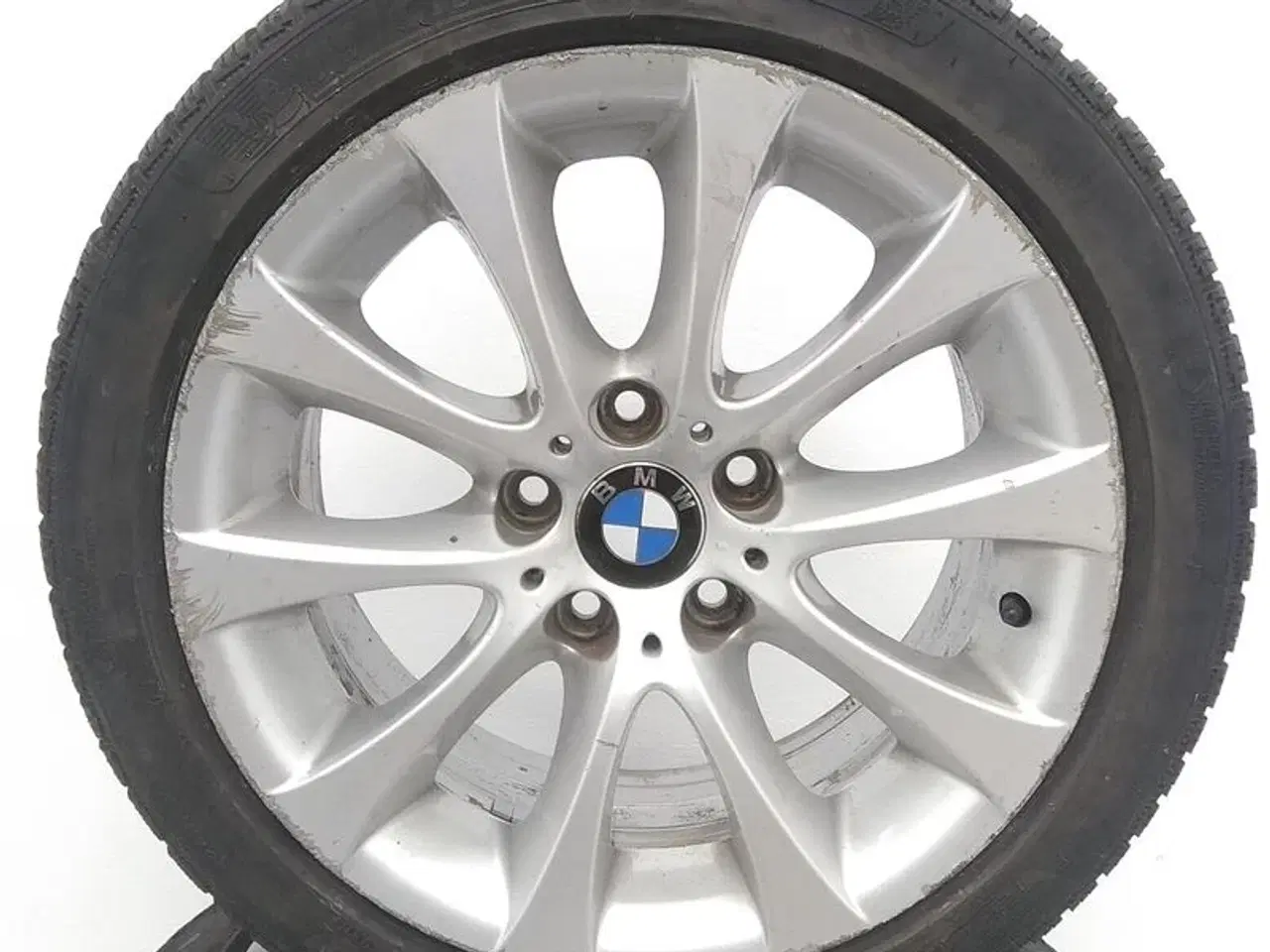 Billede 6 - 17" Org. BMW Alufælge med dæk "V-Spoke 188" A62846